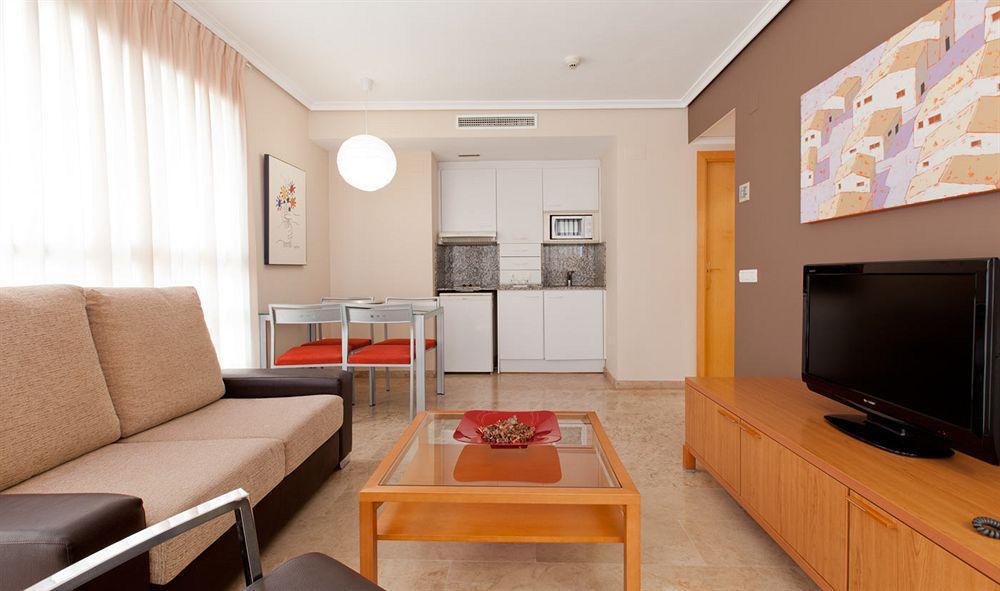 Apartamentos Plaza Picasso Valencia Luaran gambar