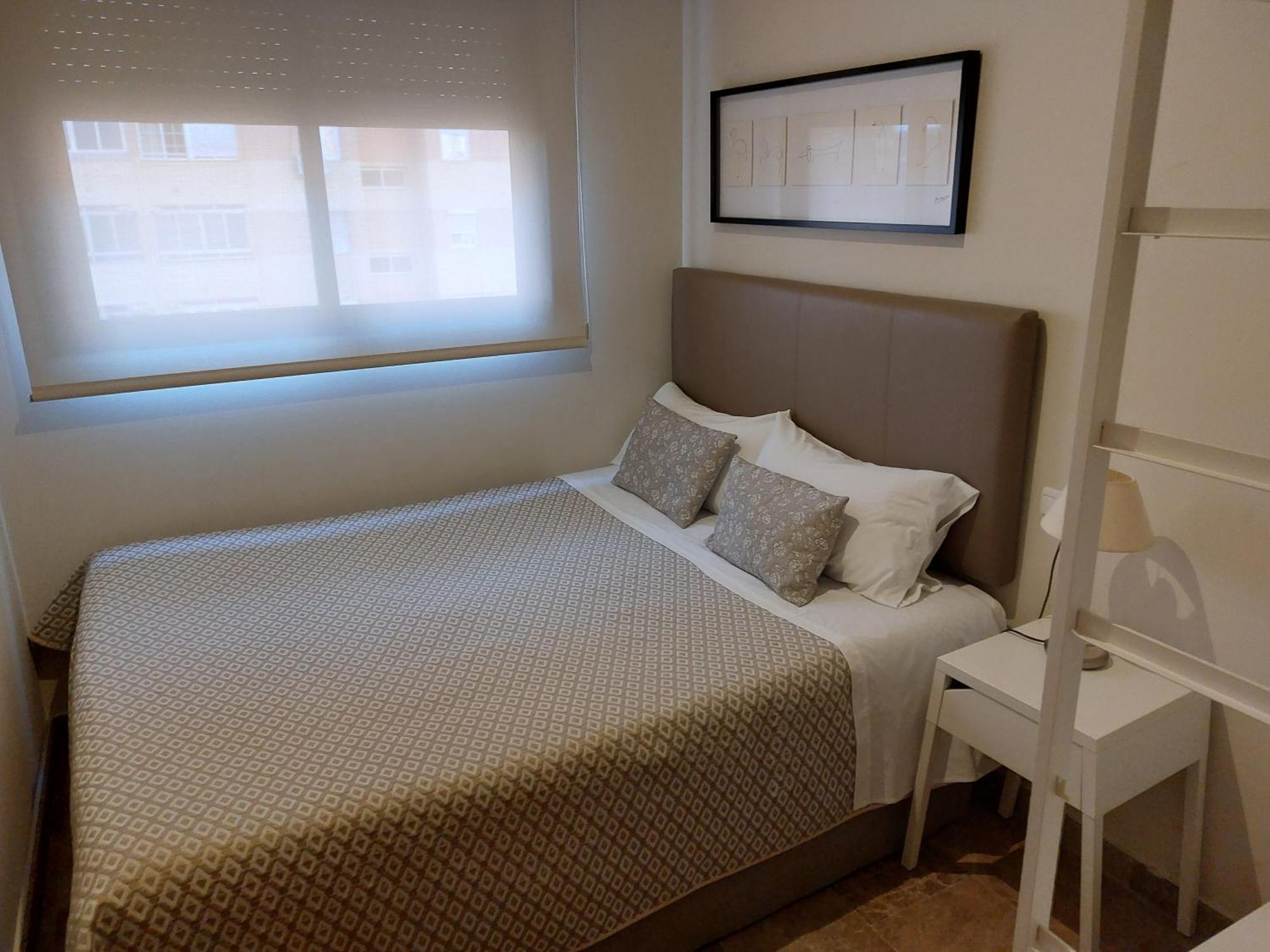 Apartamentos Plaza Picasso Valencia Luaran gambar