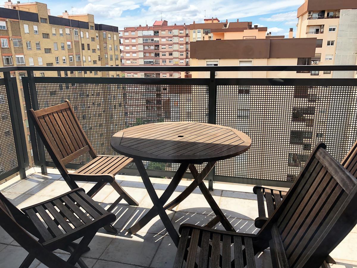 Apartamentos Plaza Picasso Valencia Luaran gambar